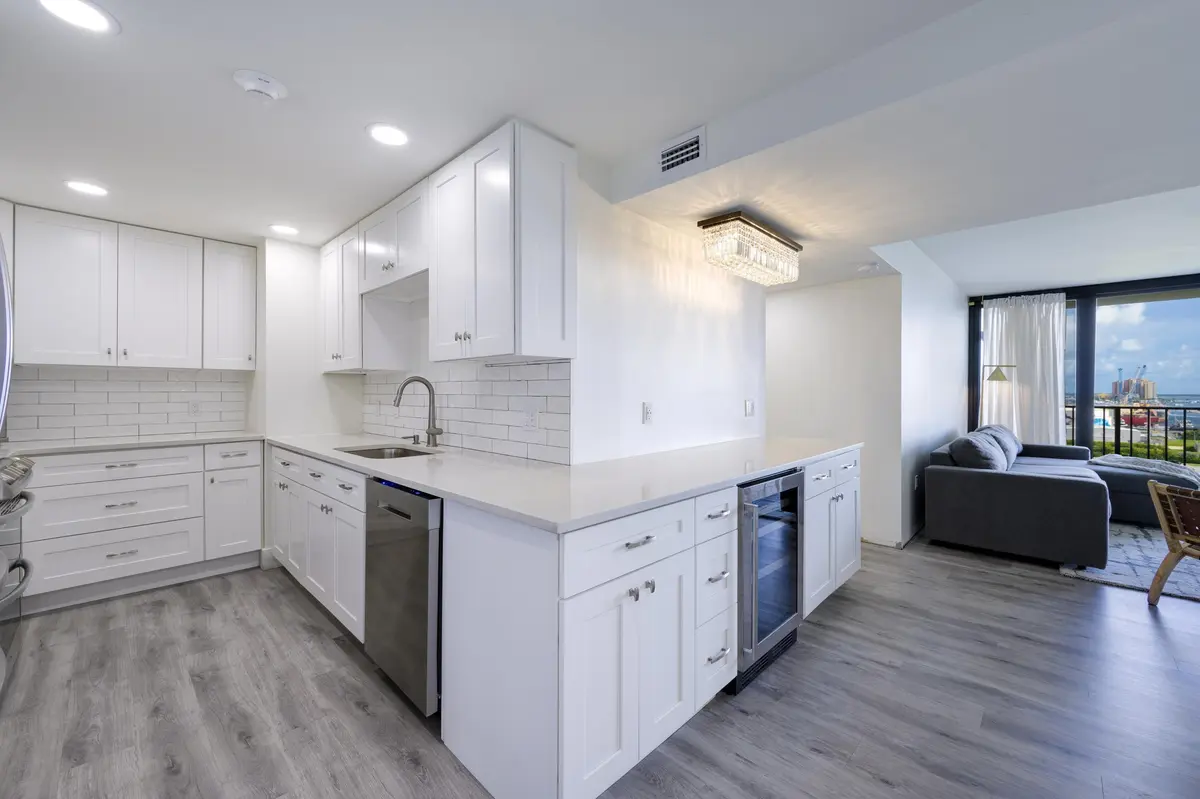 Kitchen at 5600 N Flagler Drive 1207, West Palm Beach