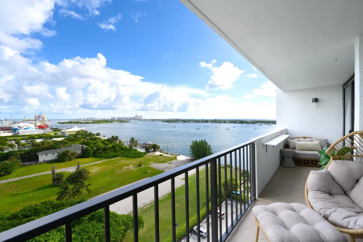 Balcony at 5600 N Flagler Drive 1207, West Palm Beach
