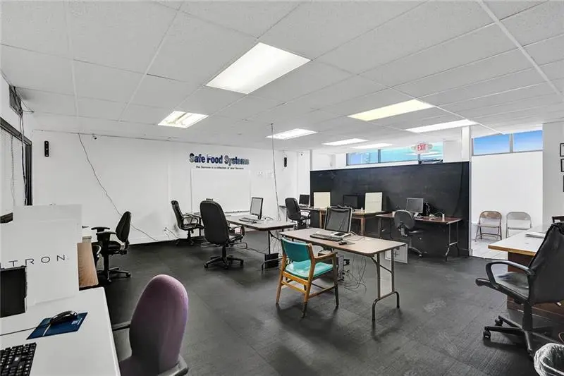 2206 ne 26 pic 5 at 2206 NE 26TH, Fort Lauderdale