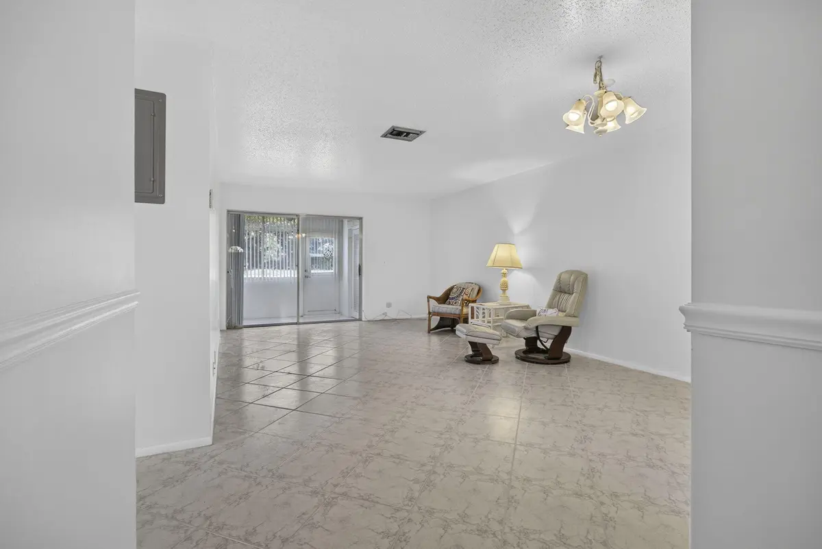 7-web-or-mls-BS1A3403 at 2521 Emory Drive H, West Palm Beach