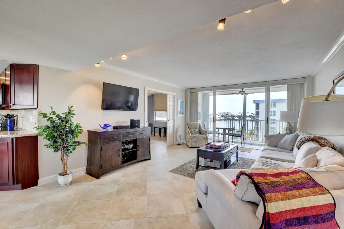 DSC_3556_57_58_59_60 at 1 HARBOURSIDE Drive 3603, Delray Beach
