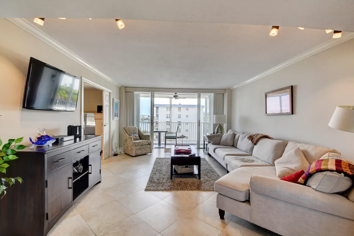 DSC_3561_2_3_4_5 at 1 HARBOURSIDE Drive 3603, Delray Beach