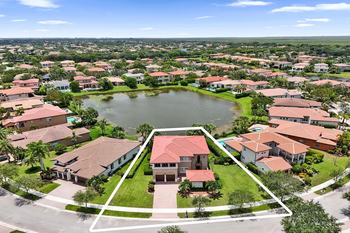 Welcome Home Banyan Isles Heron Bay at 8279 NW 122nd Lane, Parkland
