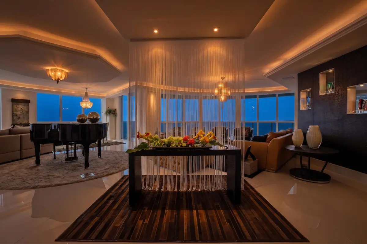 Entrance at 18201 Collins Avenue PH 5109, Sunny Isles Beach