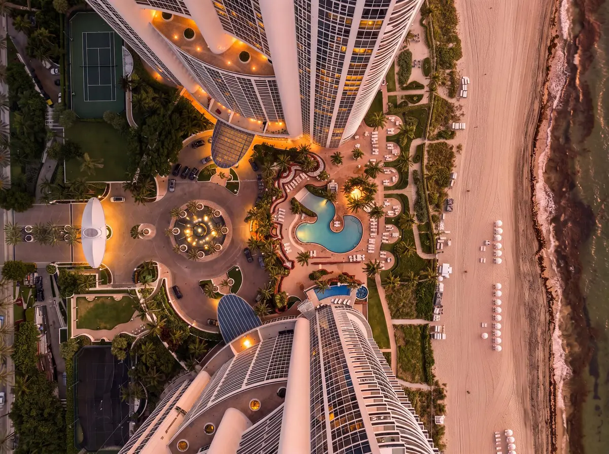 Pool at 18201 Collins Avenue PH 5109, Sunny Isles Beach