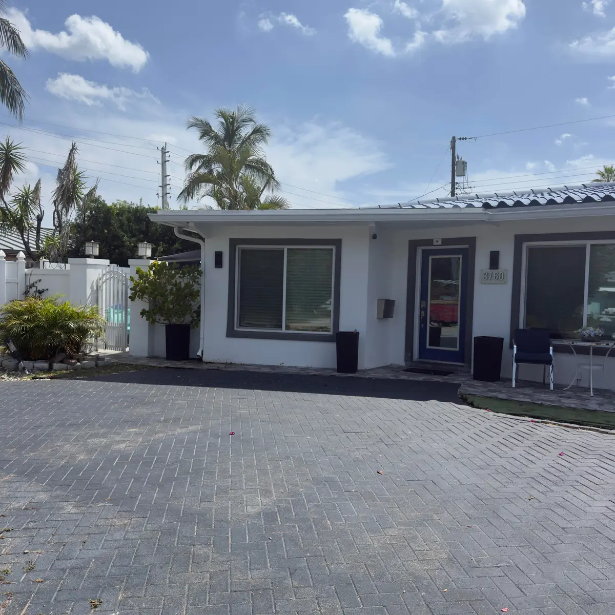 IMG_3723 at 3760 NE 16TH Avenue, Oakland Park