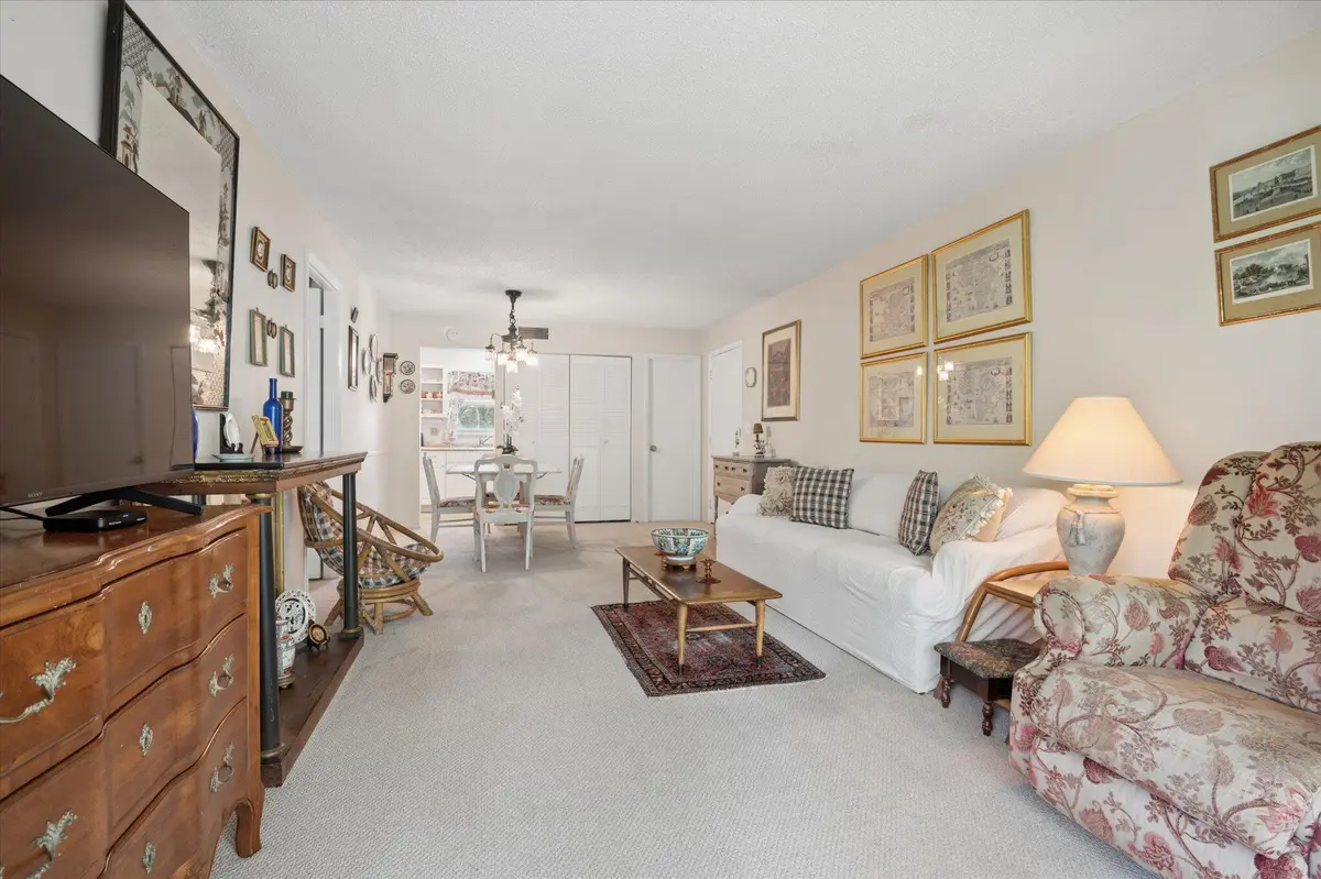 04-Borzillieri-473 Lake Francis Dr-4 at 473 Lake Frances Drive, West Palm Beach