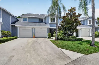 5314 SAPPHIRE Valley, Boca Raton – Townhouse for rent