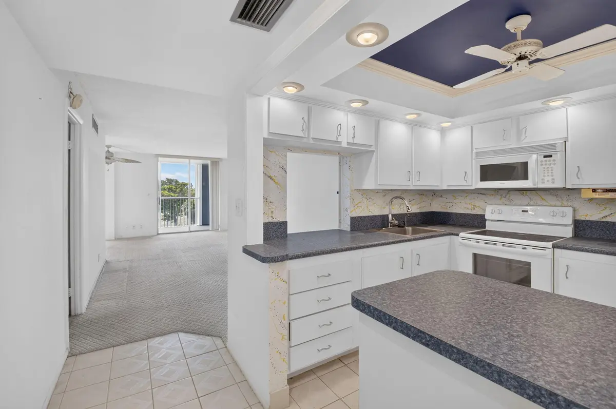 6-web-or-mls-DSC_9705 at 5301 NW 2nd Avenue, Boca Raton