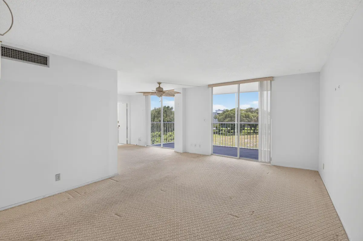 10-web-or-mls-DSC_9728 at 5301 NW 2nd Avenue, Boca Raton