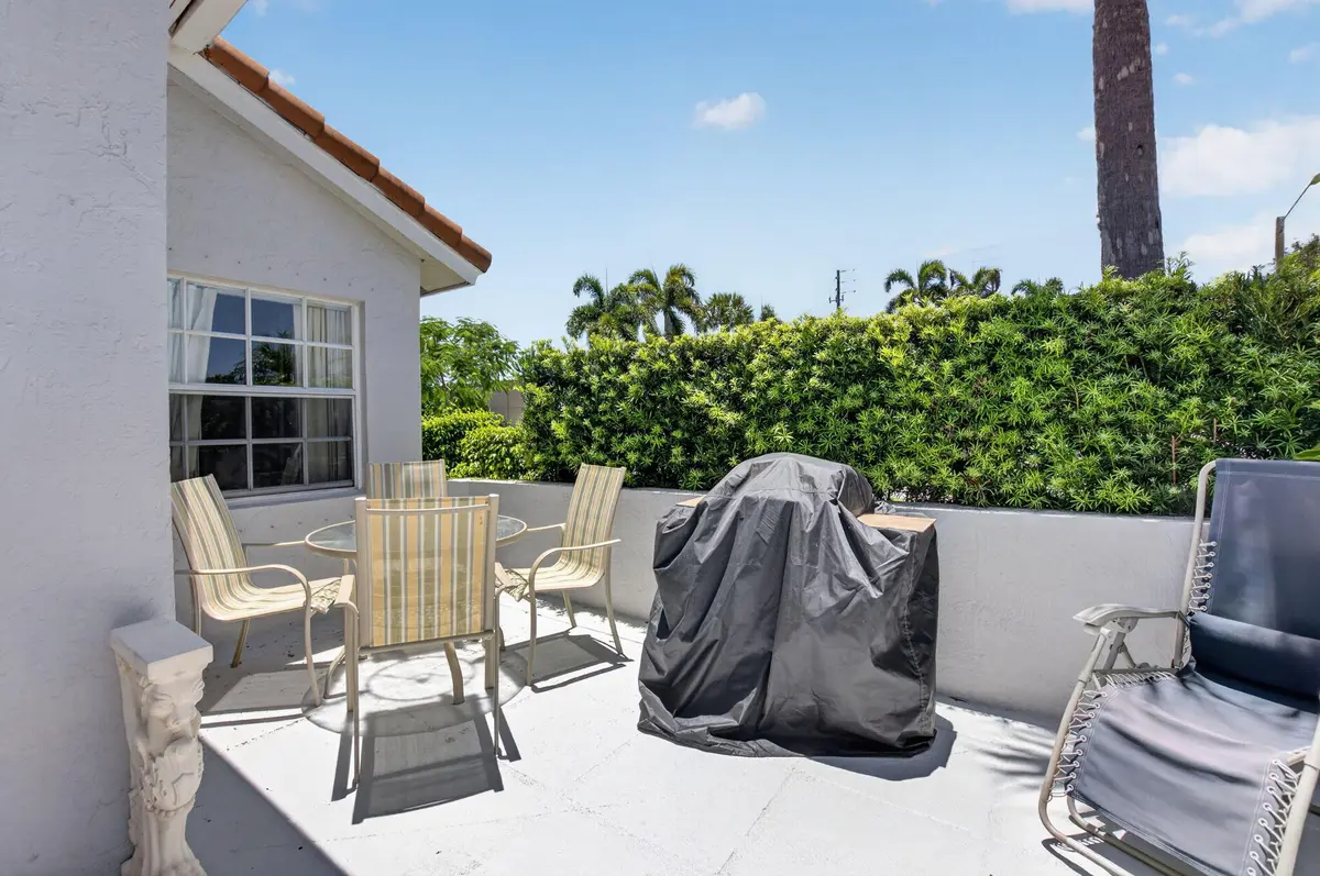 8-web-or-mls-DSC_1861 at 8108 SUMMER SHORES Drive, Delray Beach