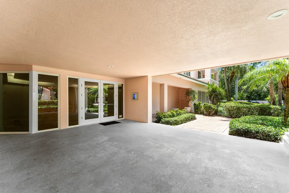 Entranceway at 790 Andrews Avenue C206, Delray Beach