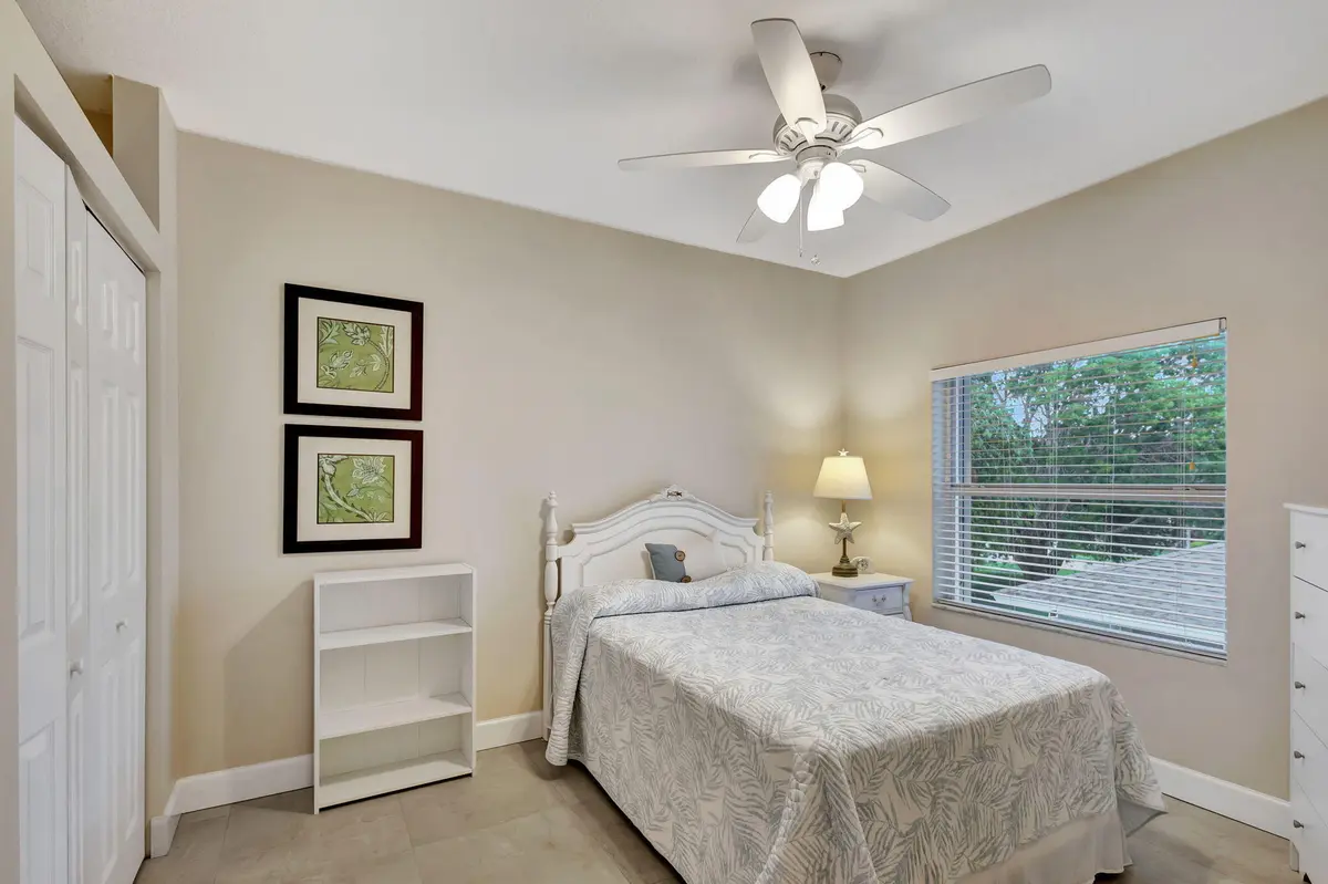 32-web-or-mls-5D1A2367 2024-09-15 22_18_ at 13814 Yarmouth Drive, Wellington