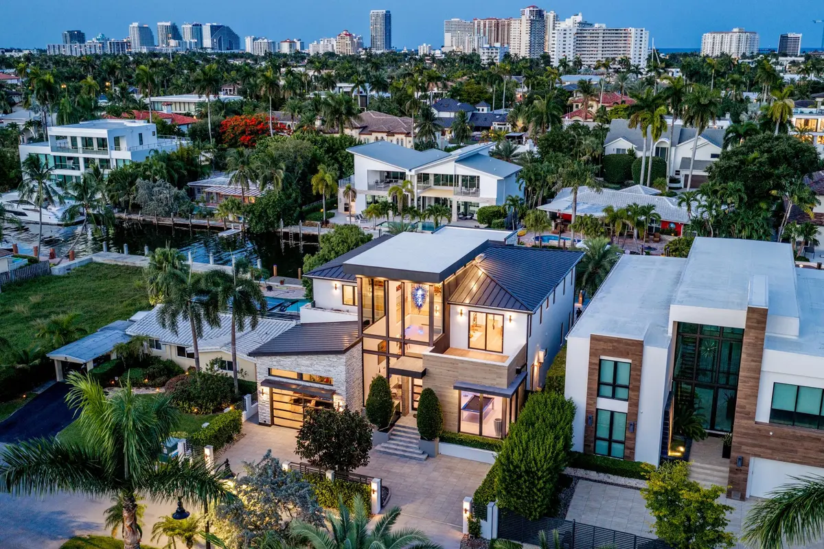 Twilight Aerial at 424 Coconut Isle Drive, Fort Lauderdale