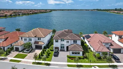12450 N PARKLAND BAY Trail, Parkland – Single Family Residence for sale