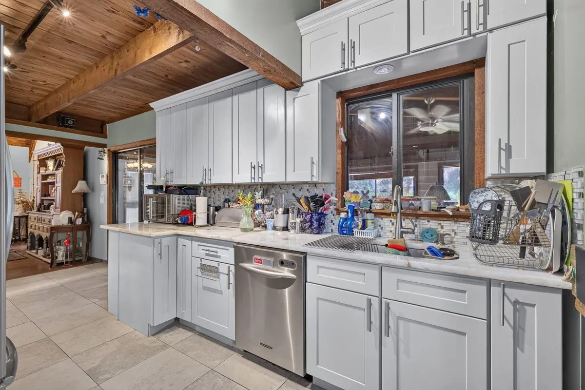 6 - Kitchen at 5707 SPRUCE Drive, Fort Pierce