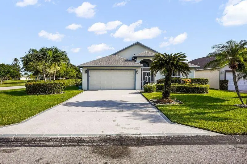 5025 ROBINO CIRCLE FRONT at 5025 Robino Circle, West Palm Beach
