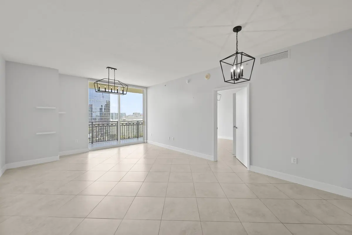 Cover Photo at 550 Okeechobee Boulevard 1609, West Palm Beach