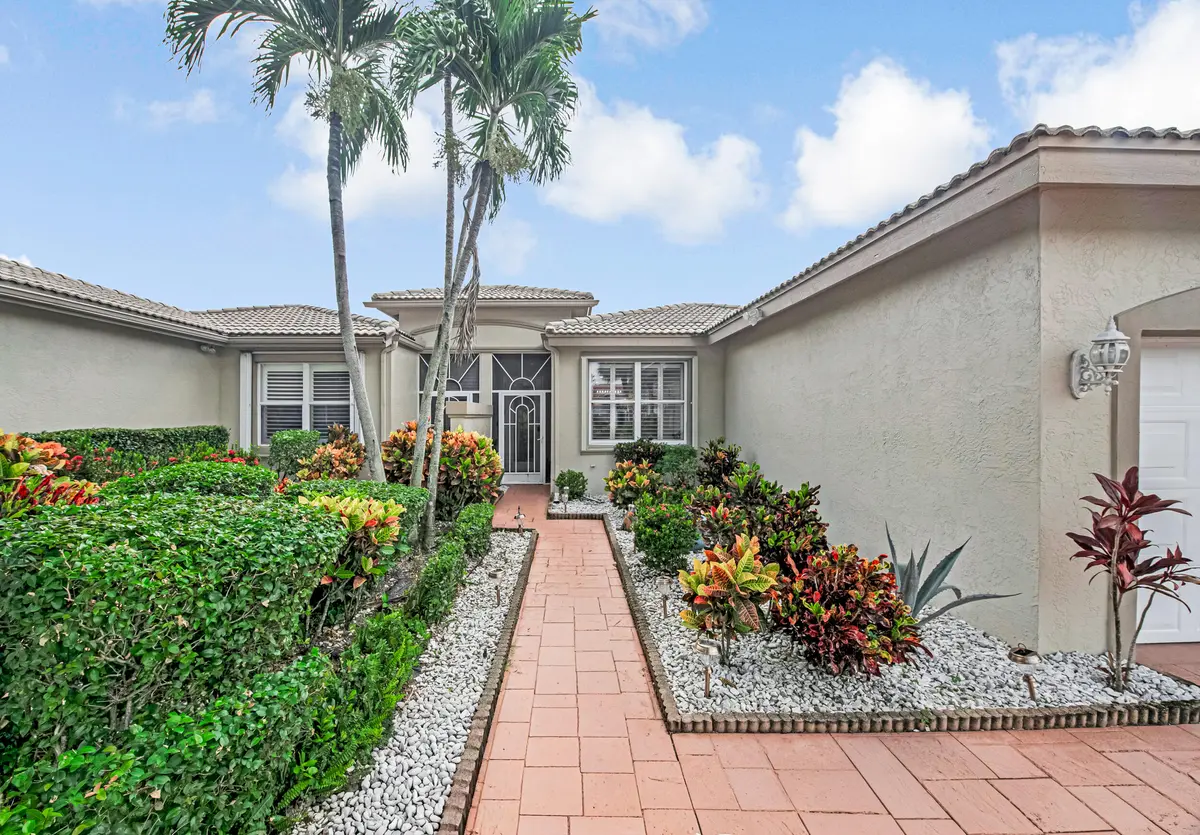 Exterior Front at 9636 Crescent View Drive, Boynton Beach