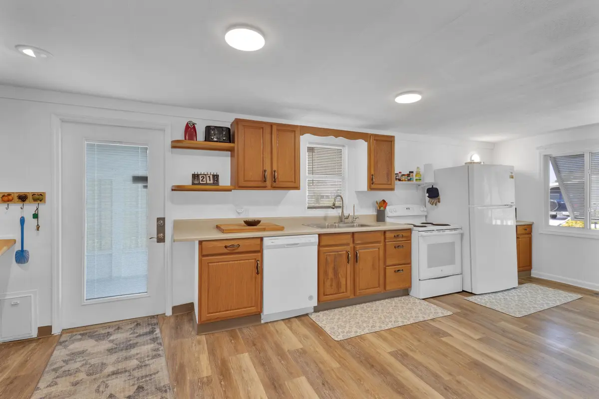 KITCHEN at 140 NE Pinelake Village Boulevard, Jensen Beach