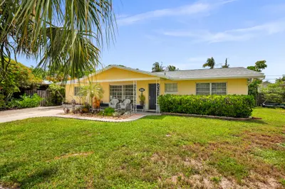 414 Pittsburgh Drive, Jupiter – Single Family Residence for sale
