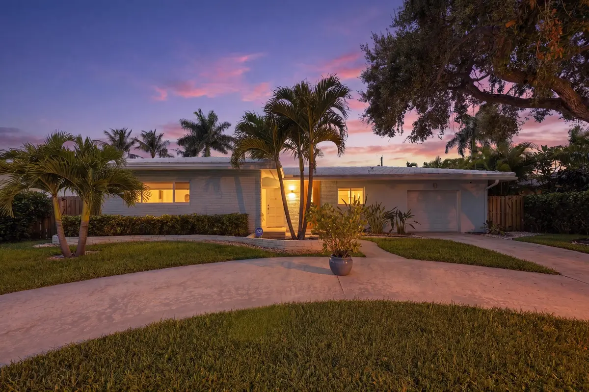 1_010__jjl9387_twilight_5724dd6e at 1136 SW 12TH Street, Boca Raton