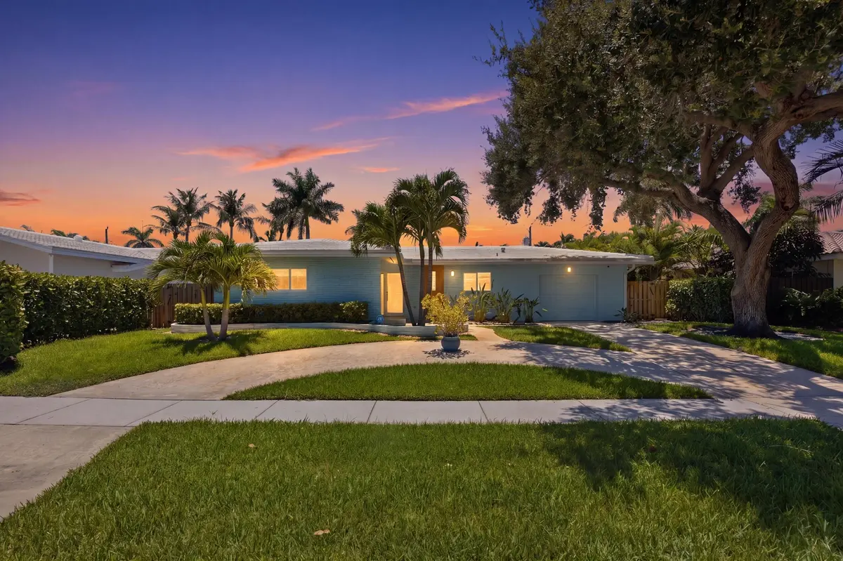 3_009__jjl9382_twilight_164c8279 at 1136 SW 12TH Street, Boca Raton