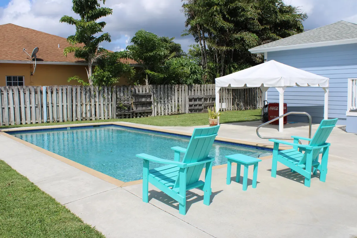 Pool at 475 Seabrook Road, Tequesta