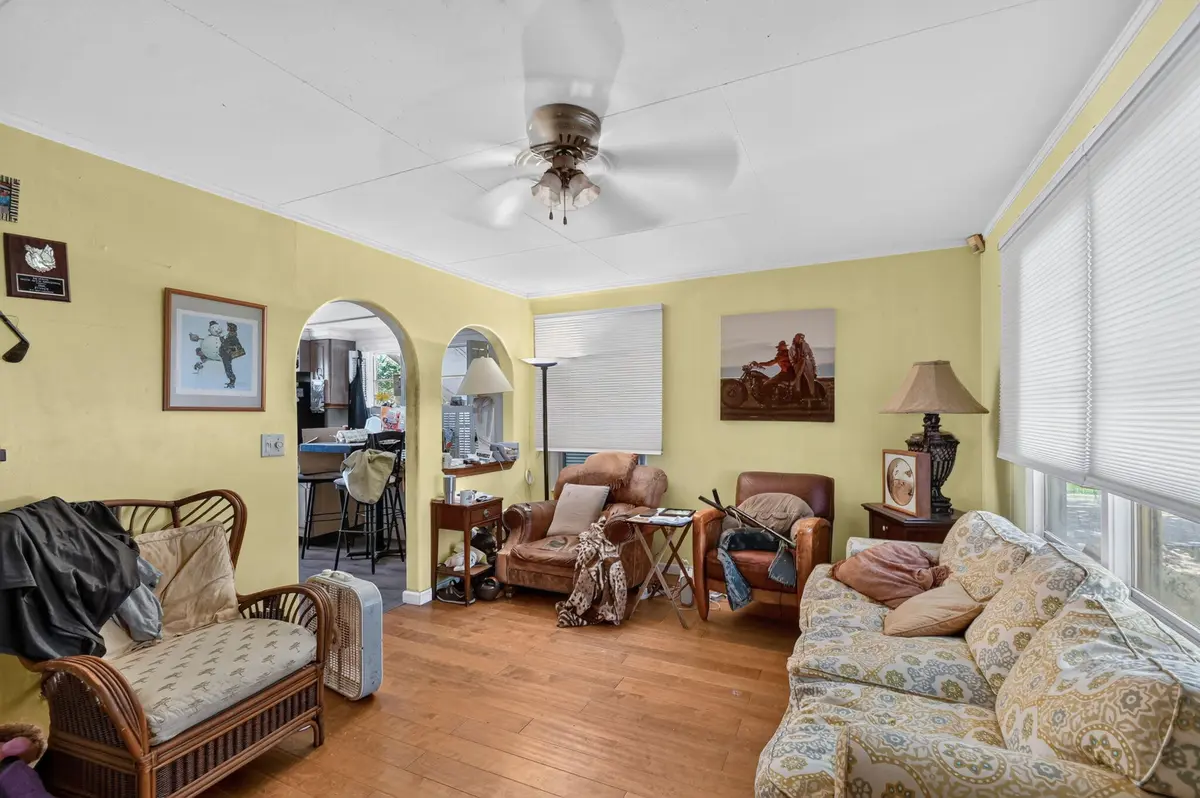9-web-or-mls-041_DSC_6690 at 6901 Garden Avenue, West Palm Beach