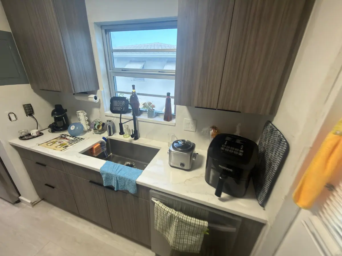 d0272696-fcc3-4186-ae58-f429fb742531 at 401 S GOLF Boulevard 270, Pompano Beach