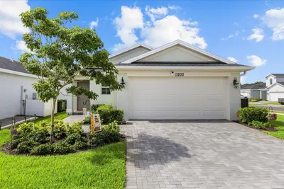 11202 NW FERNBROOK Drive, Port St. Lucie – Single Family Residence for sale