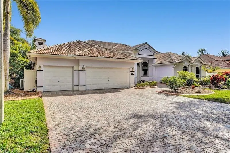 Photo 1 at 2030 SW 62nd Avenue, Plantation