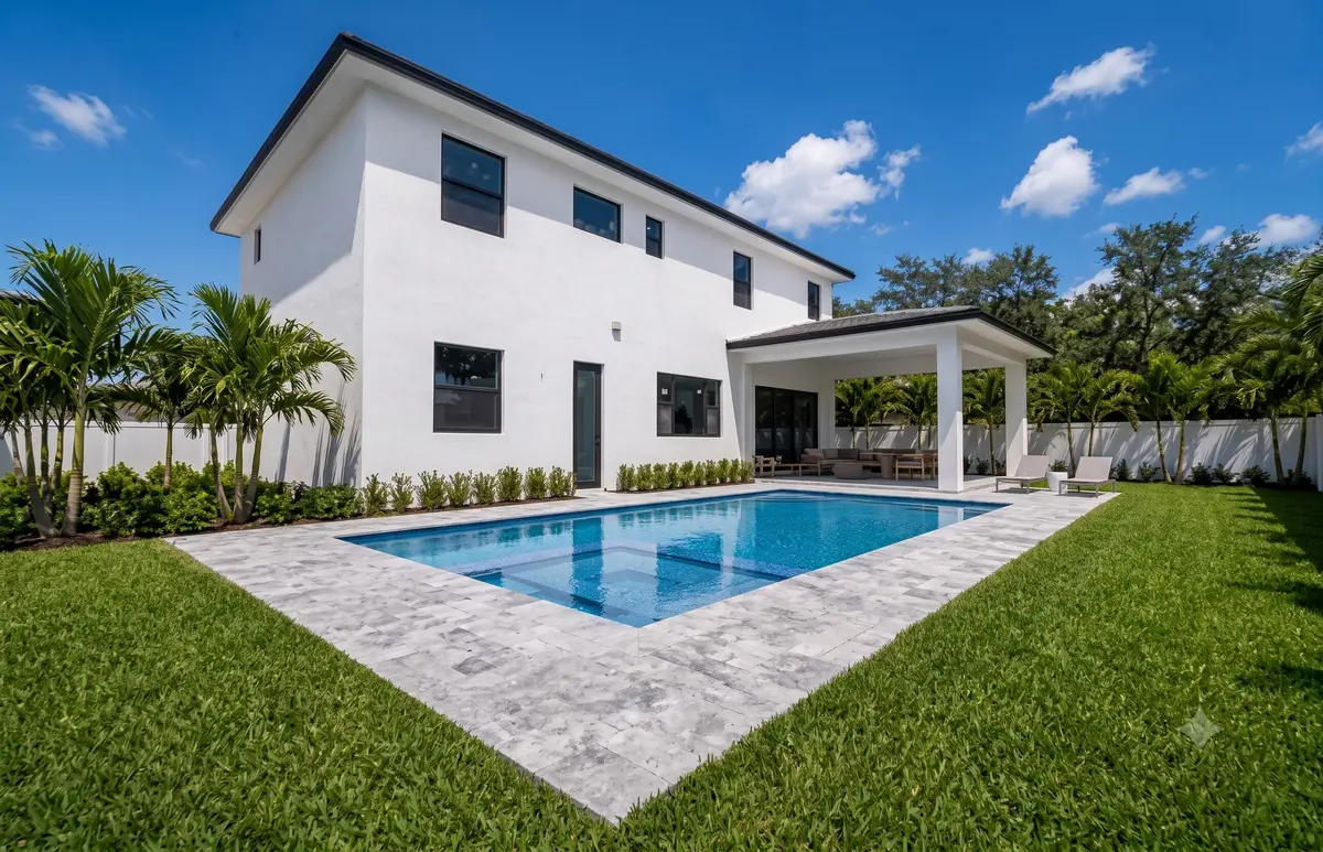 Oaks 4 at 13044 DAVIE OAKS Drive, Davie