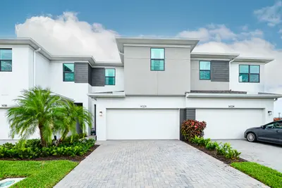 14326 SW Solange Street, Port St. Lucie – Townhouse for sale