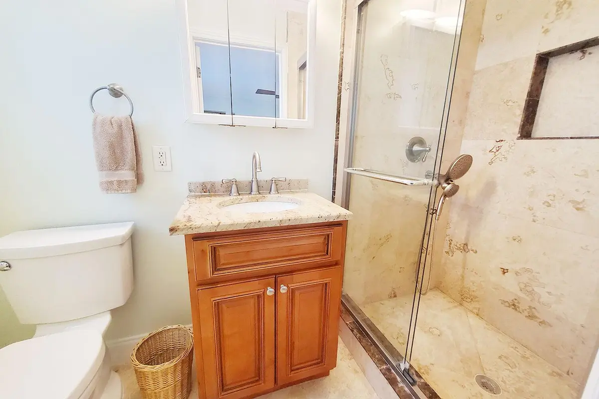 Bathroom 1 at 922 Turner Road, Delray Beach