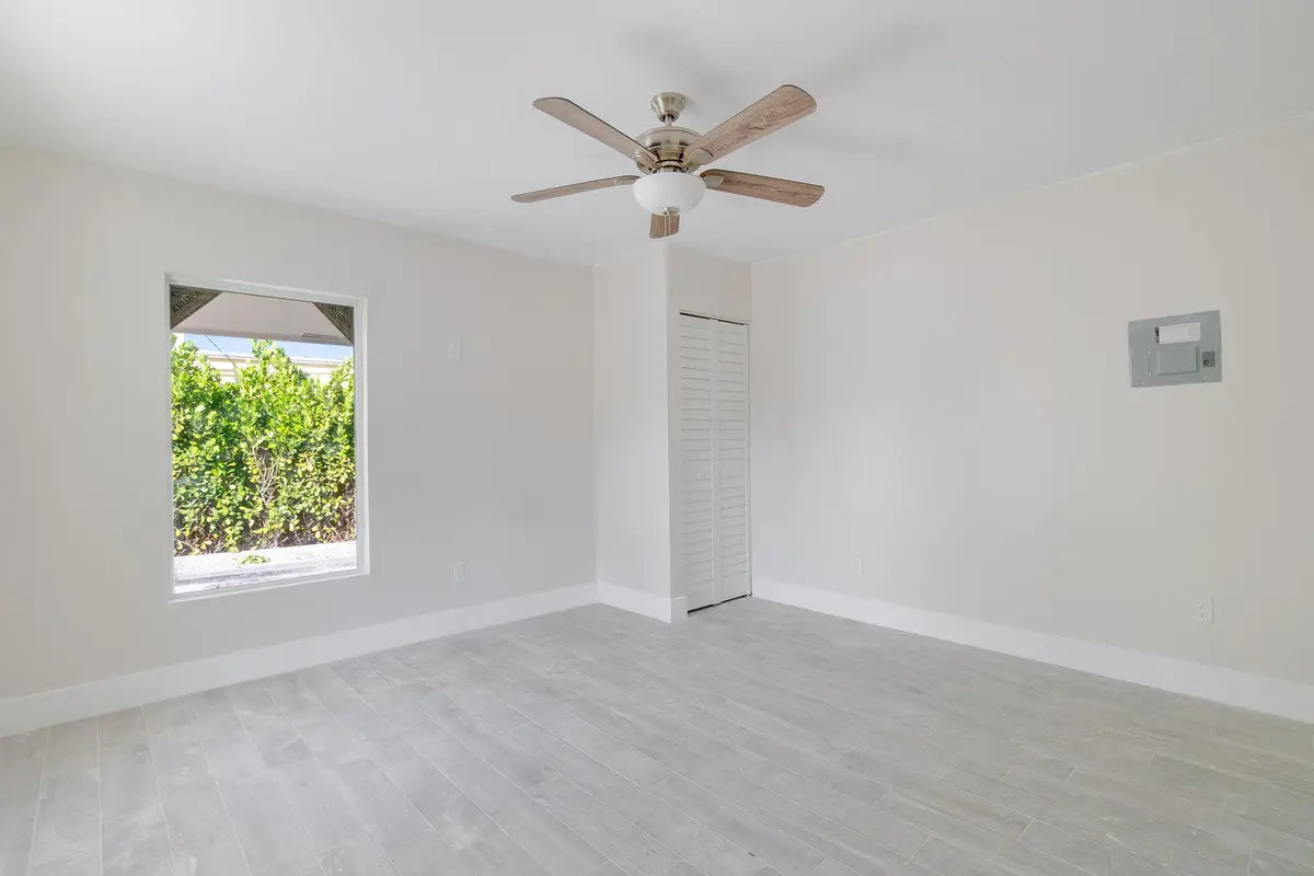 7-web-or-mls-DSC06433 at 400 S FEDERAL Highway, Boynton Beach
