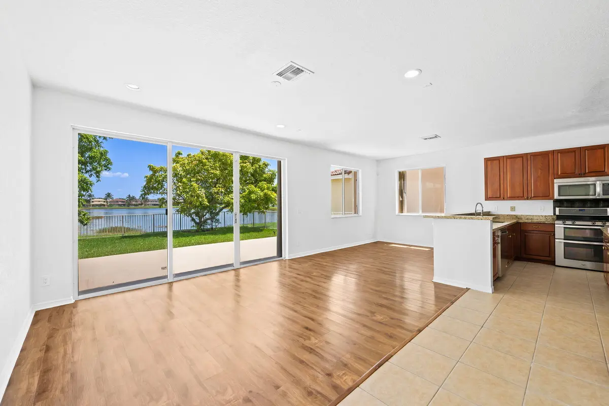 25-web-or-mls-DSC_6503 at 19389 SW 64th Street, Pembroke Pines