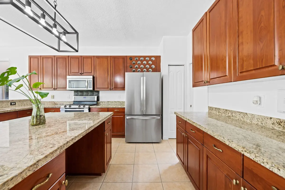 23-web-or-mls-DSC_6491 at 19389 SW 64th Street, Pembroke Pines