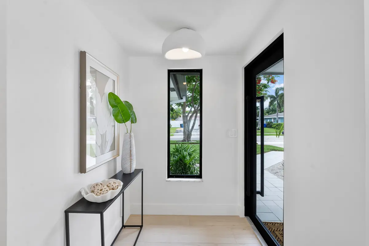 6011 NE 19th Ave_030 at 6011 NE 19th Avenue, Fort Lauderdale