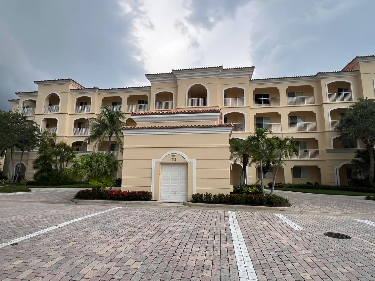 IMG_6648 at 13 Harbour Isles Drive PH02, Fort Pierce