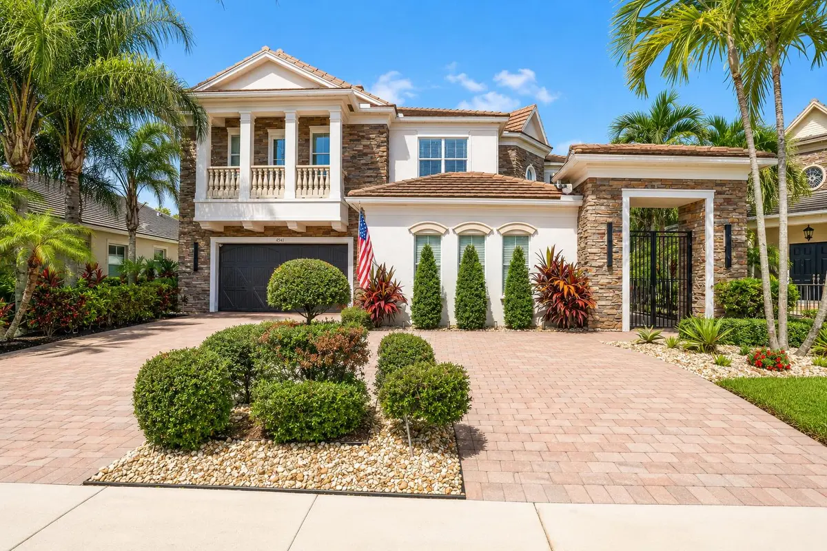 AD0300AD-2D41-4D25-AB10-E0D1ADFFE7CC at 8541 Butler Greenwood Drive, Royal Palm Beach