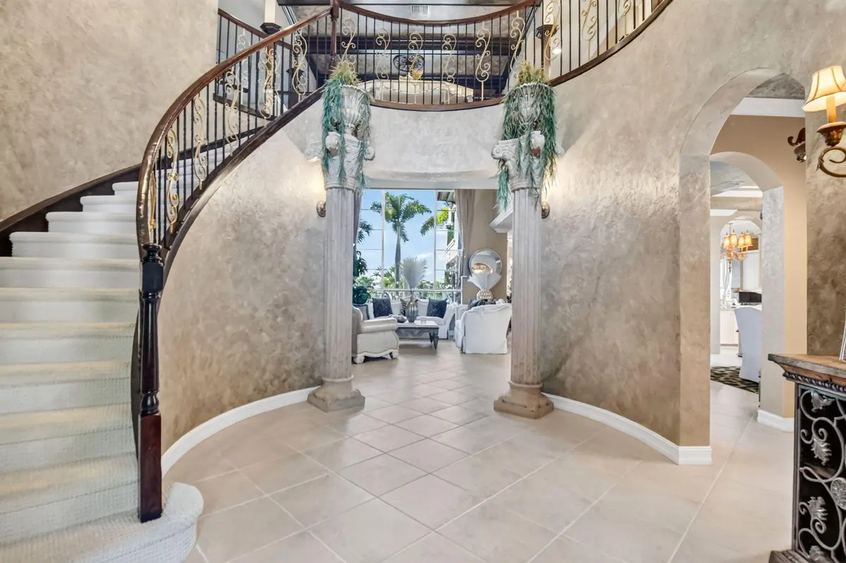 3-web-or-mls-DSC_6678 at 611 Edgebrook Lane, Royal Palm Beach