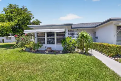 1180 S DRIVE Circle A, Delray Beach – Villa for sale