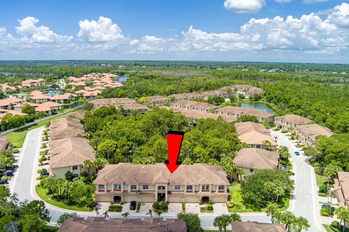 bfwhrb7qak at 135 SW WALKING Path, Stuart