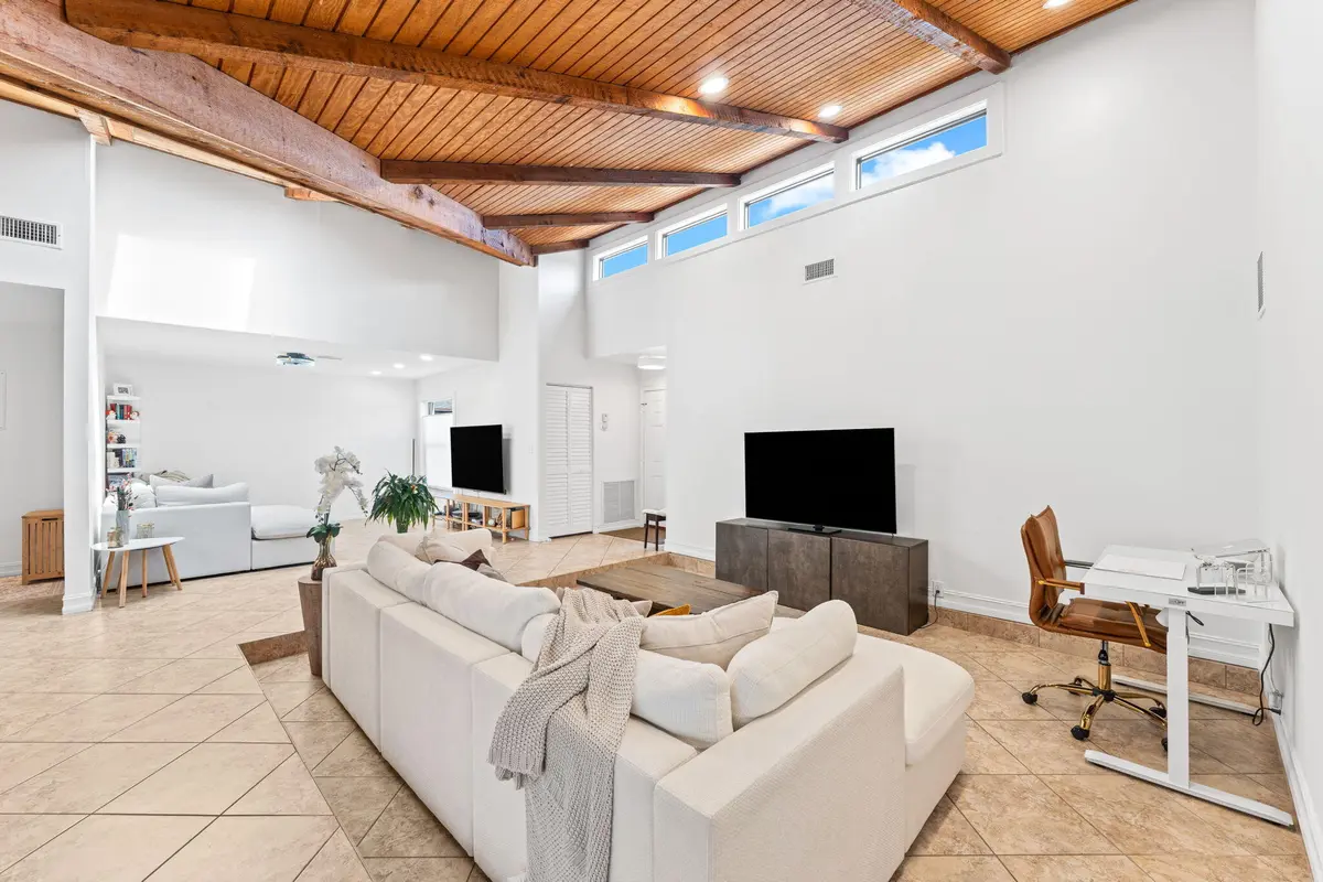 9-web-or-mls-7811 Beechfern Cir-9 at 7811 BEECHFERN Circle 26, Tamarac