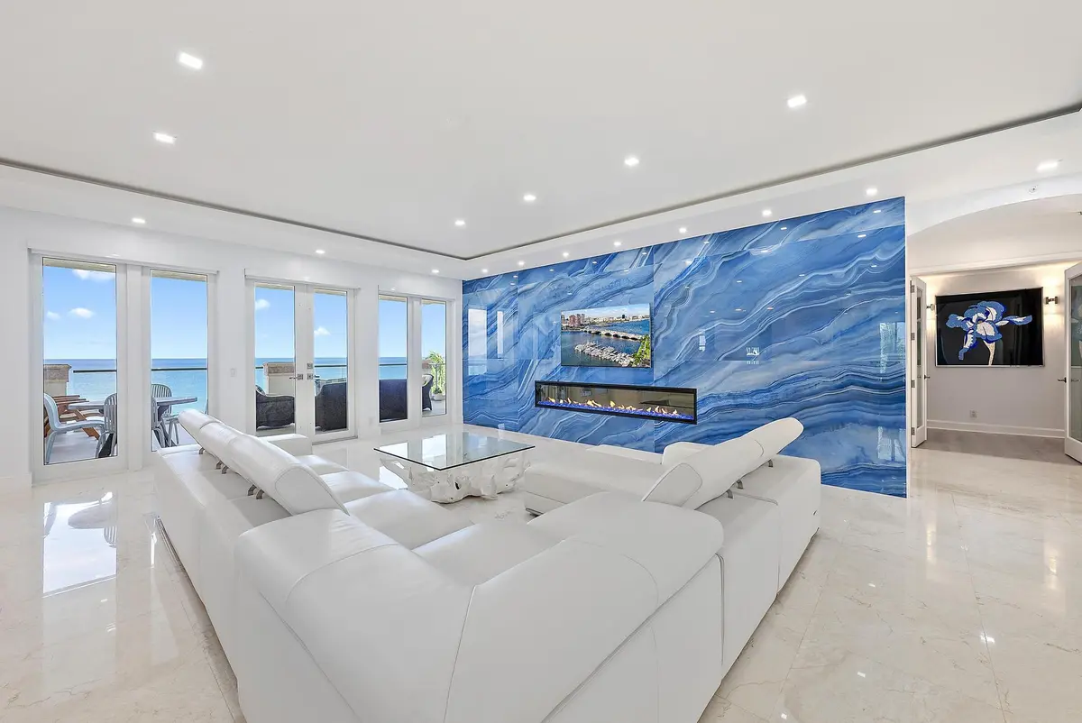 2070 N Ocean Blvd apt 4-1 at 2070 N Ocean Boulevard PH4, Boca Raton