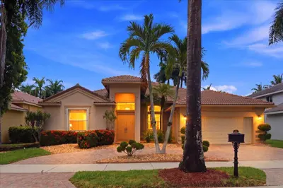 2458 Greenbrier Court, Weston – sold