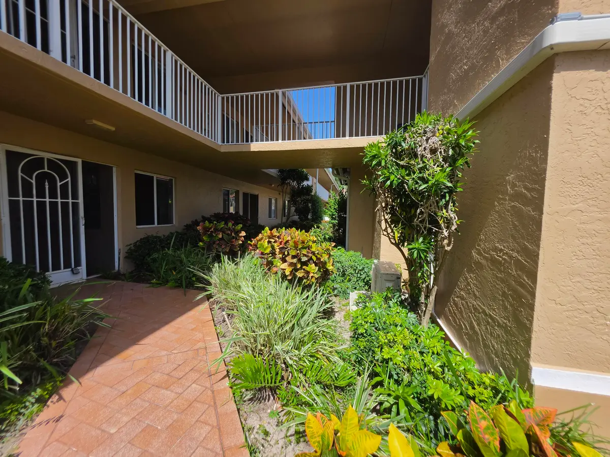 20260713_160421 at 5951 REGAL GLEN Drive 104, Boynton Beach