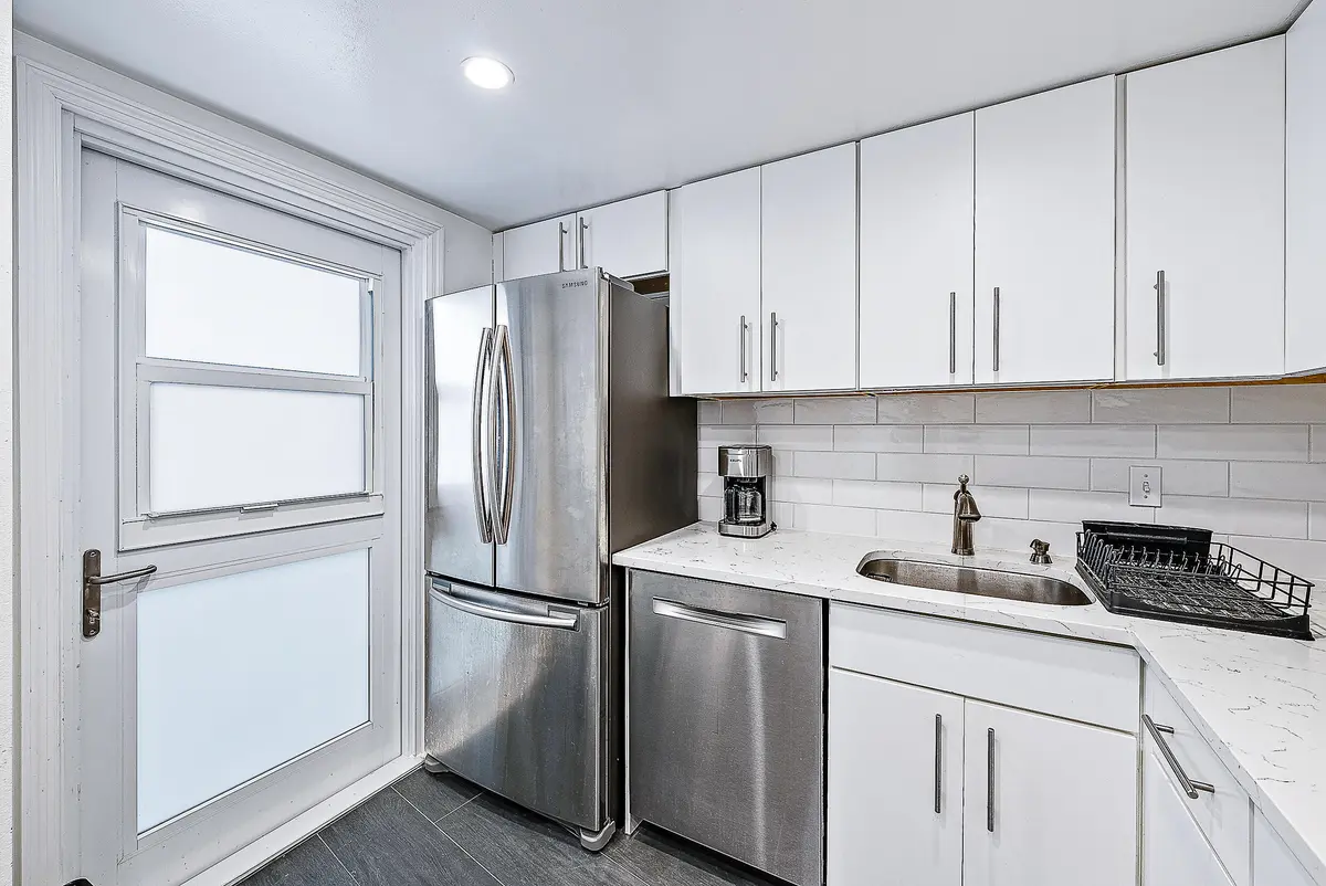 Kitchen at 2760 S Ocean Boulevard 310, Palm Beach
