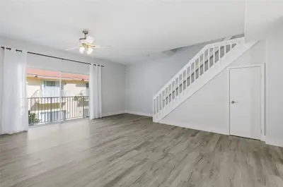 2381 NE 14th Street Causeway 206, Pompano Beach – Townhouse for sale